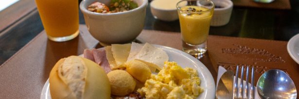 Café da Manhã / Breakfast - Pousada Naturalia